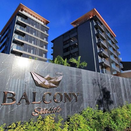 Balcony Seaside Sriracha Hotel & Serviced Apartments Си Рача Екстериор снимка